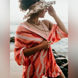 LexBreezy A'ahu Pink Aloha Lei Cover Up, One Size, BNWT